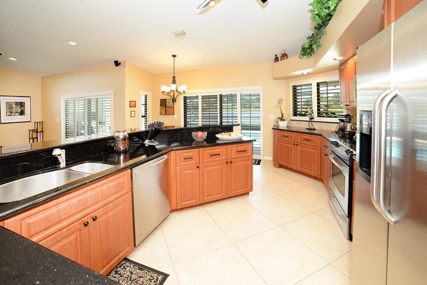 22462 Ensenada Way Boca Raton, FL 33433 - Photo 28 of 33 DSC_2904A