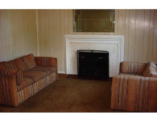 13 Wickford Road Framingham, MA 01701 - Photo 4 of 7 Gallery Image 4