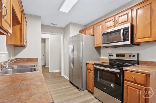 $2,400 | 111 Tappan Zee Drive, Pooler, GA 31322