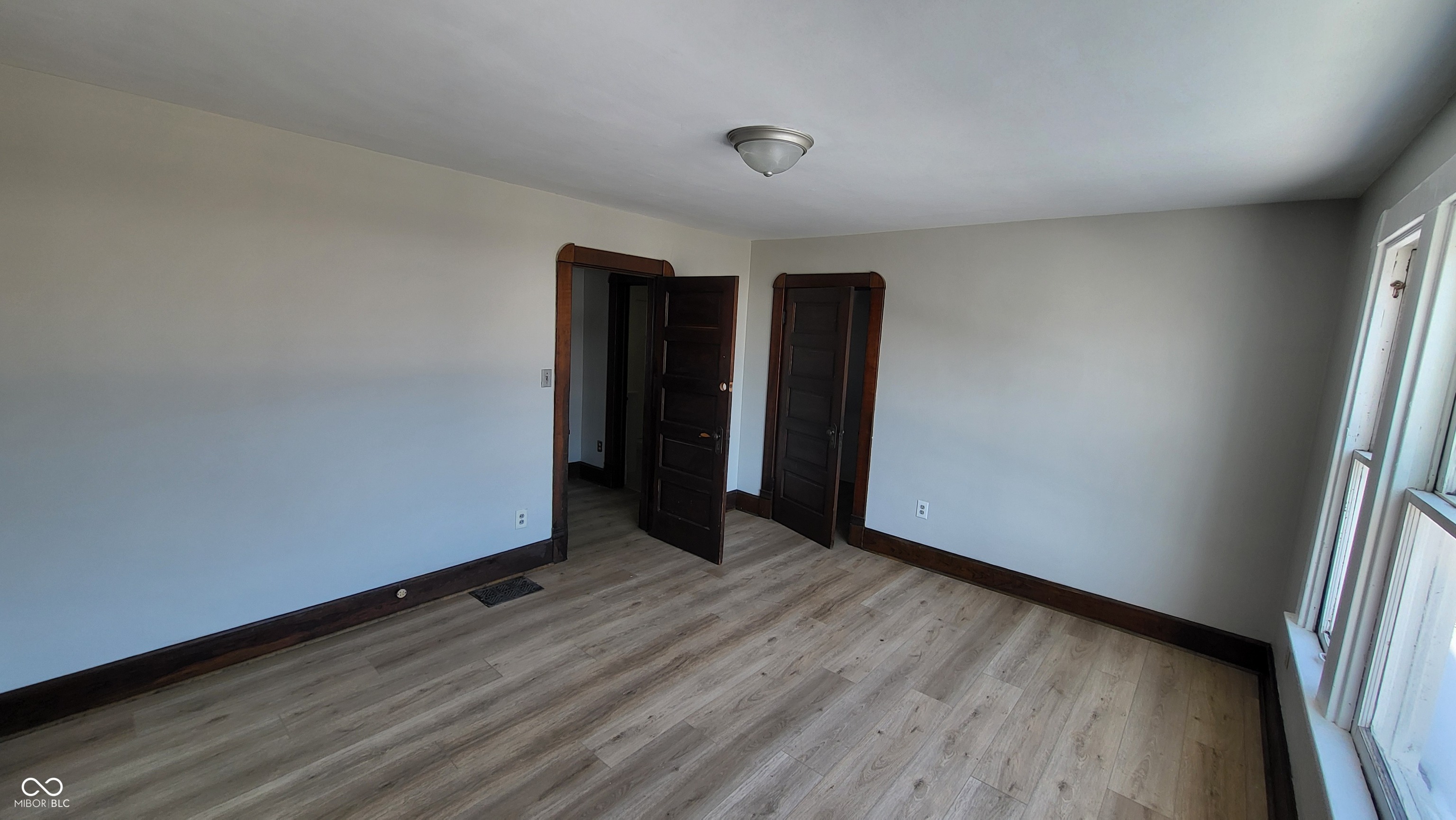 852 North Rural Street Indianapolis, IN 46201 - Photo 16 of 18