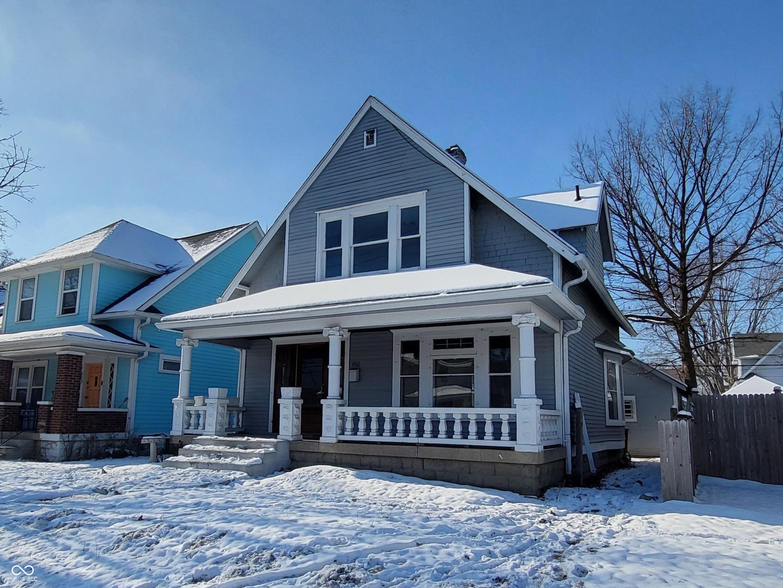 852 North Rural Street Indianapolis, IN 46201 - Photo 2 of 18