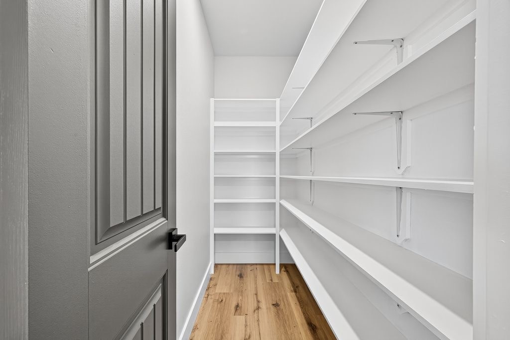 484 Angus Trail Angleton, TX 77515 - Photo 21 of 36 Walk-in Pantry