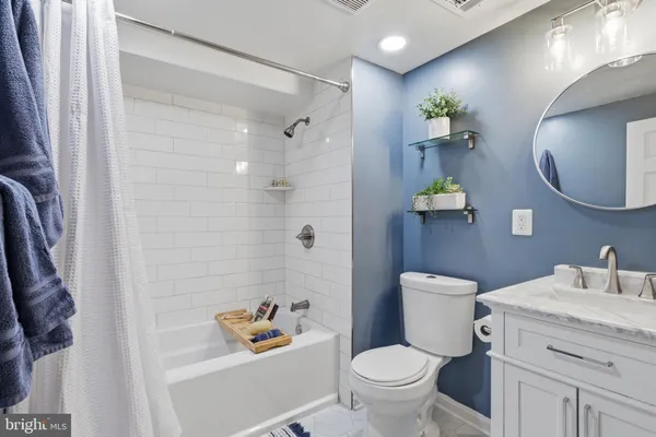 $825,000 | 5613 Eastbourne Drive, Springfield, VA 22151