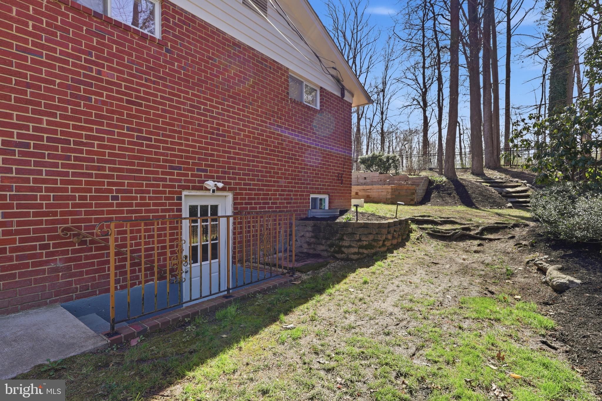 5613 Eastbourne Drive Springfield, VA 22151 - Photo 32 of 32