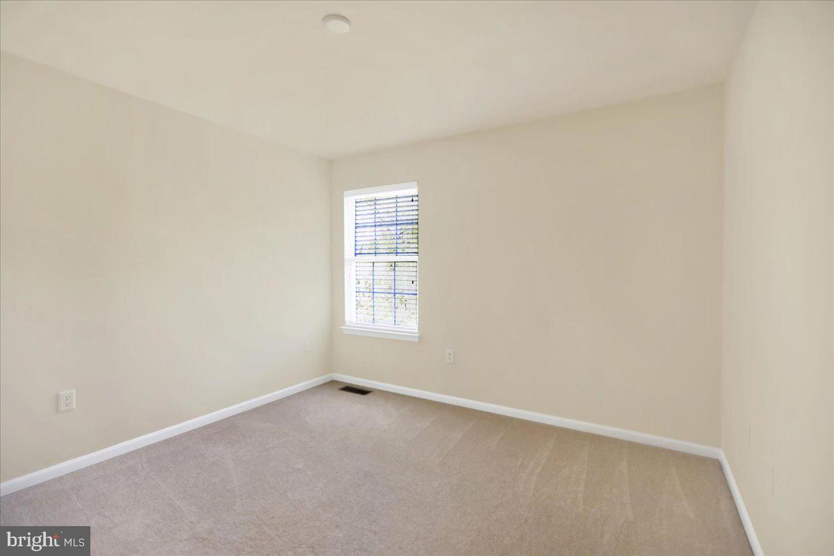 25 Harry Avenue Reading, PA 19607 - Photo 29 of 51 Bedroom 3