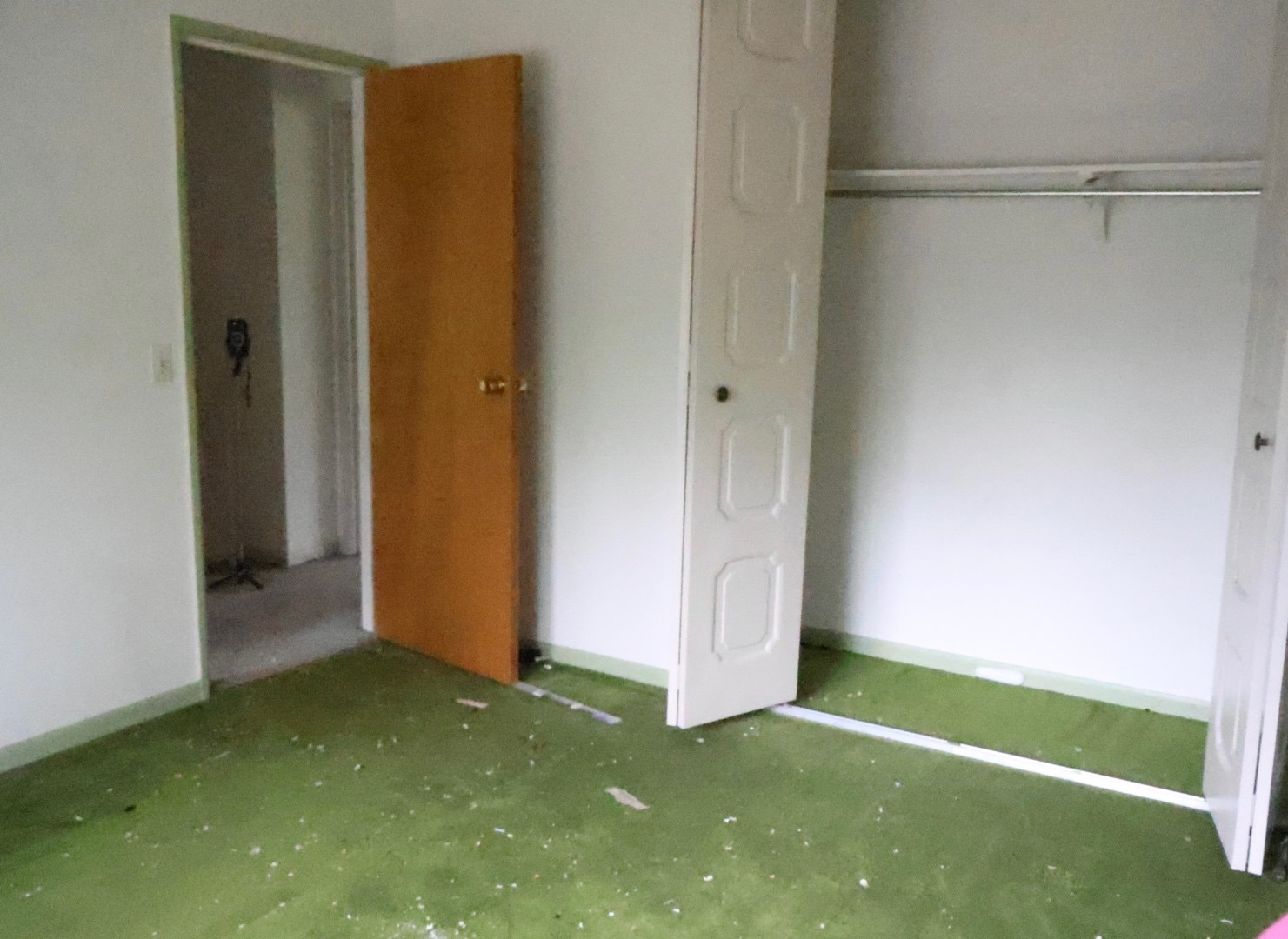 230 Douglass Way Bolingbrook, IL 60440 - Photo 7 of 16 a view of an empty room