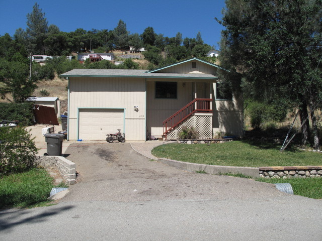 14768 Ravine Road Redding, CA 96003 - Photo 1 of 7 Front