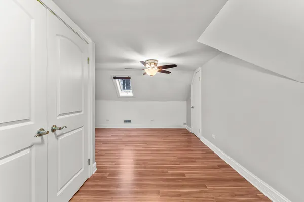 $3,000 | 305 North Grace Street, Lombard, IL 60148