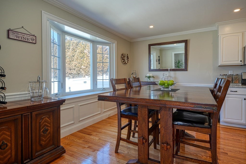 10 Moline Road Burlington, MA 01803 - Photo 6 of 38 Gallery Image 6