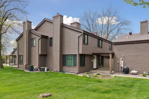 $249,900 | 112704 Hundertmark Road, Chaska, MN 55318