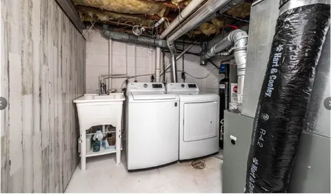 $259,900 | 112704 Hundertmark Road, Chaska, MN 55318