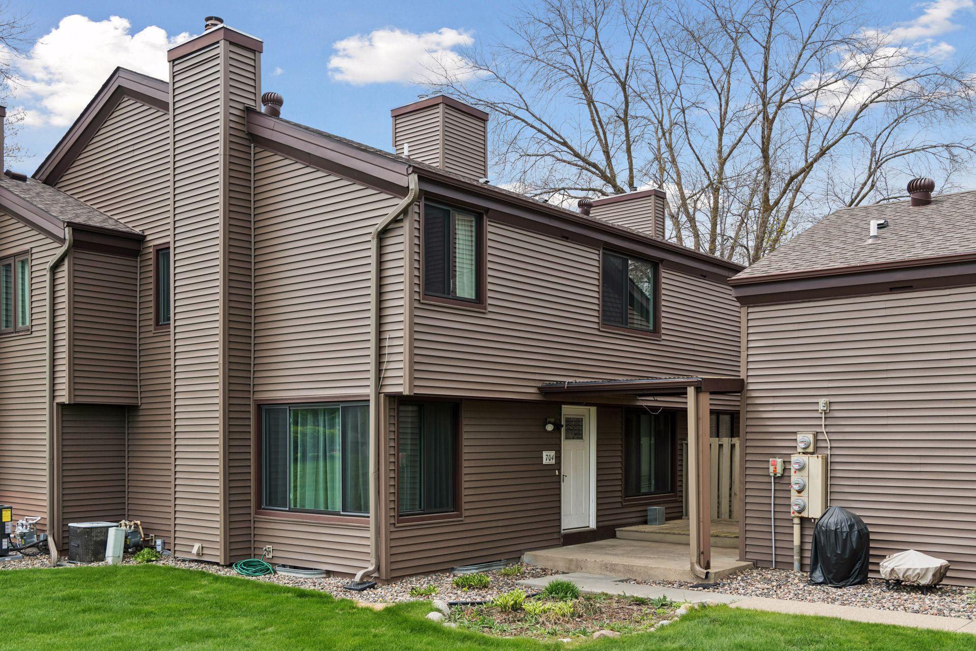 112704 Hundertmark Road Chaska, MN 55318 - Photo 2 of 23