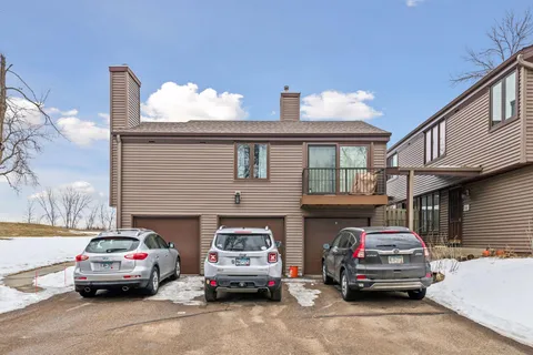 $259,900 | 112704 Hundertmark Road, Chaska, MN 55318