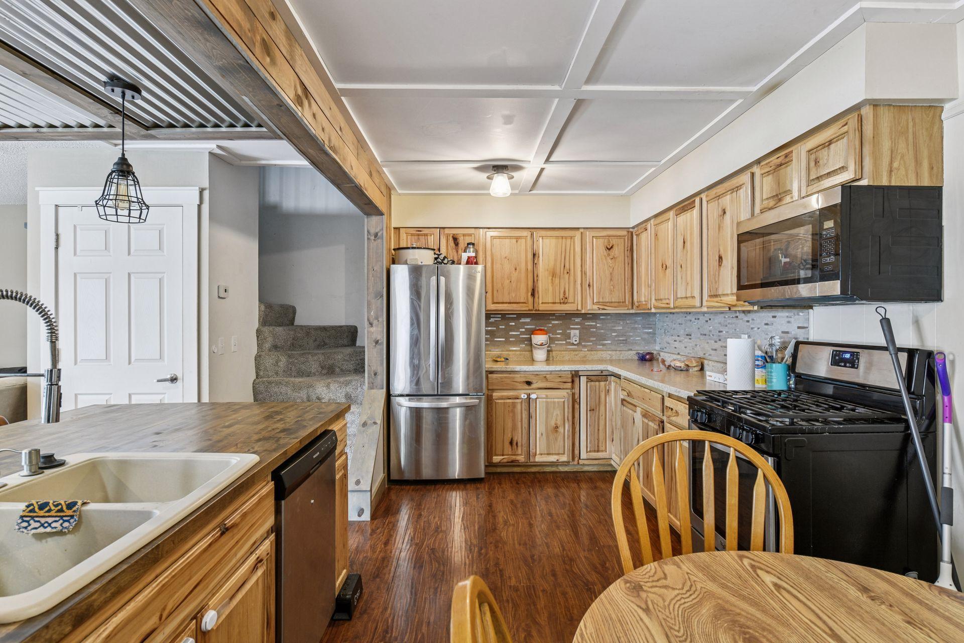 112704 Hundertmark Road Chaska, MN 55318 - Photo 10 of 23