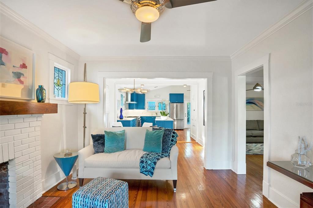 1716 Oak Street Sarasota, FL 34236 - Photo 5 of 49 a living room with furniture and wooden floor
