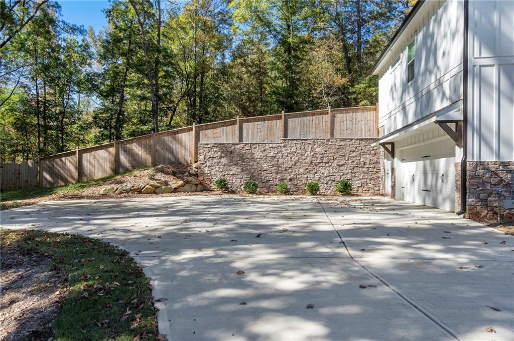 17 Pinoak Trail Cartersville, GA 30121 - Photo 3 of 37 a view of a yard of a house