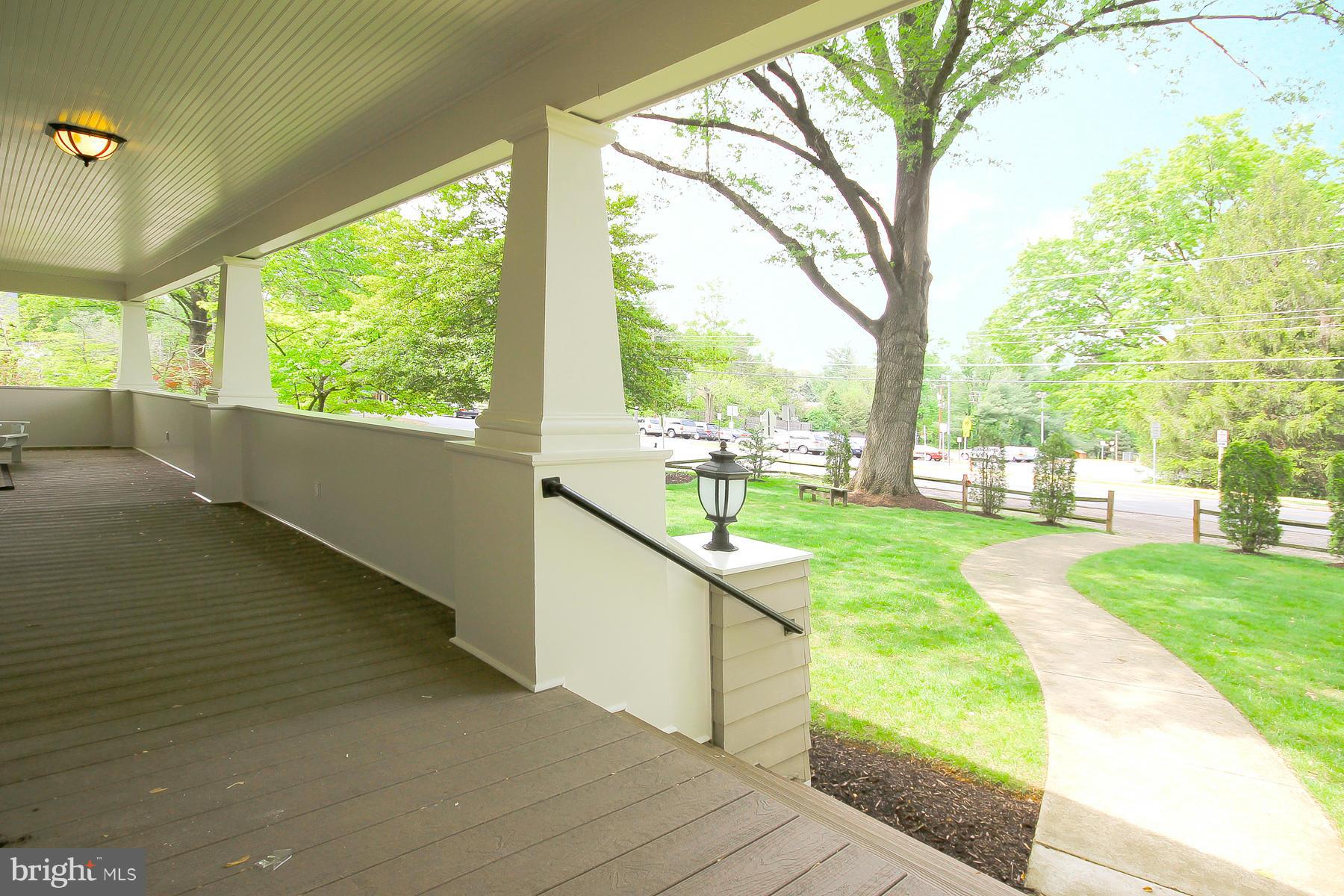 7105 Churchill Road McLean, VA 22101 - Photo 23 of 24 Front Porch