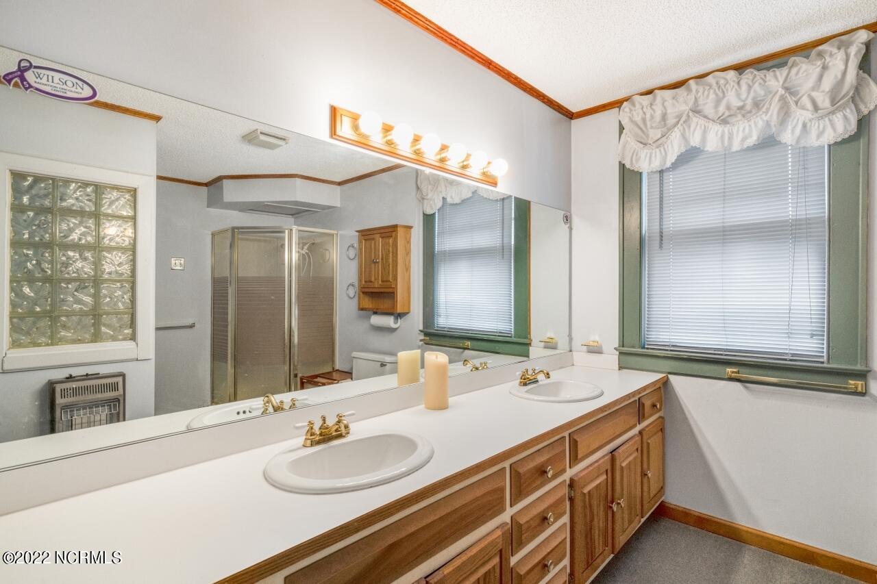 1015 Branch Street Northwest Wilson, NC 27893 - Photo 16 of 36 1015-branch-st-017