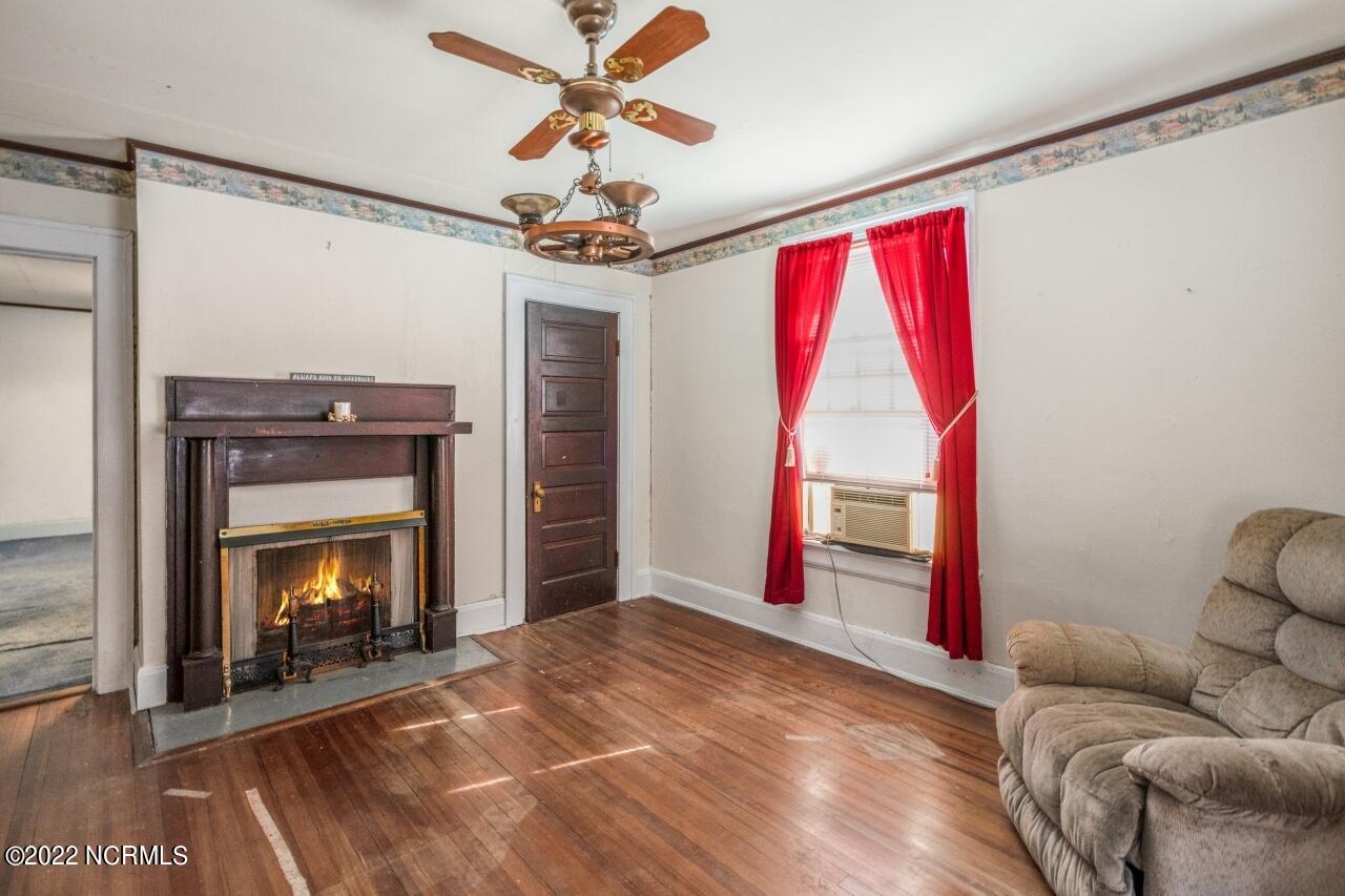 1015 Branch Street Northwest Wilson, NC 27893 - Photo 17 of 36 1015-branch-st-018