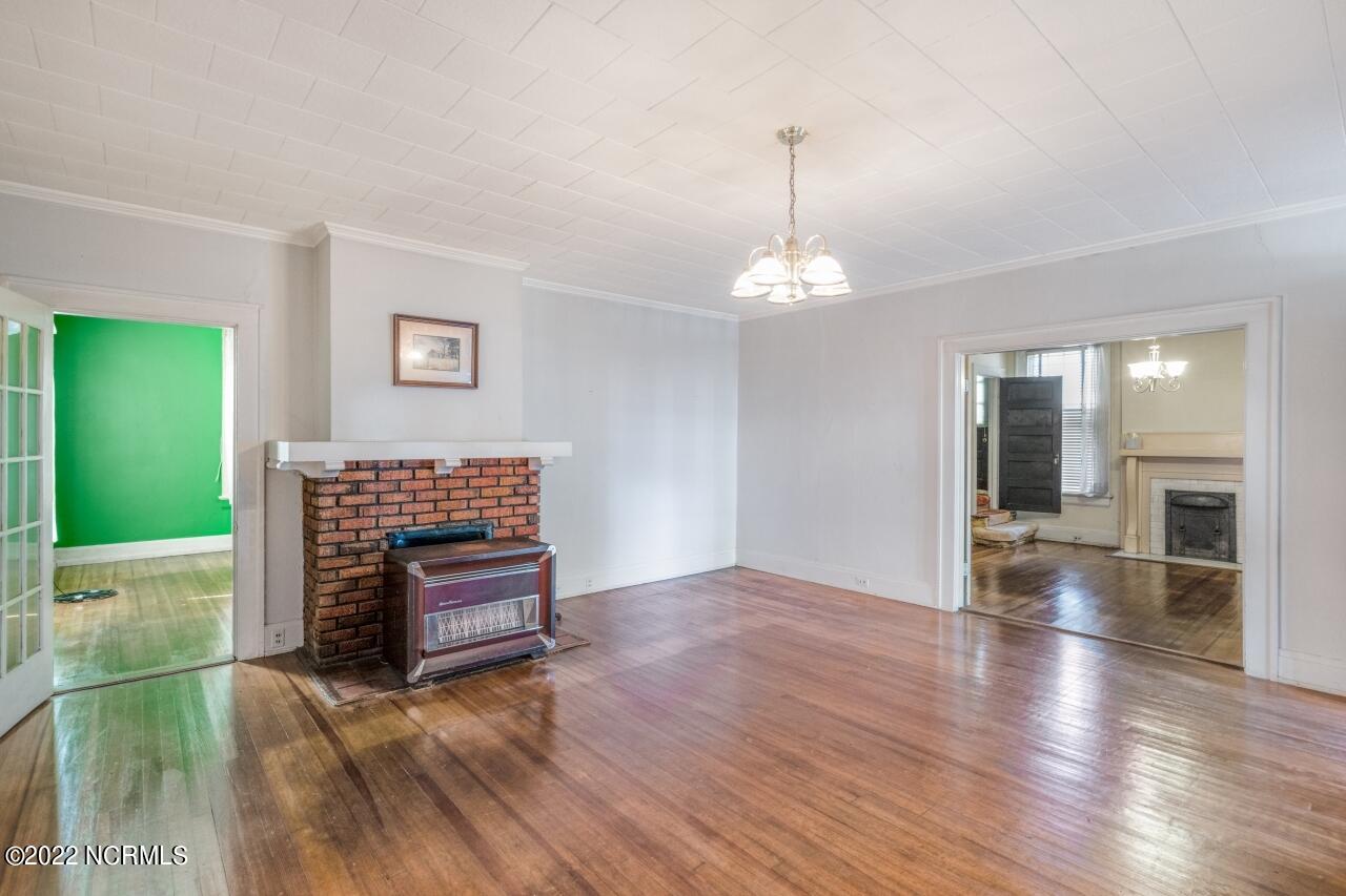 1015 Branch Street Northwest Wilson, NC 27893 - Photo 5 of 36 1015-branch-st-006