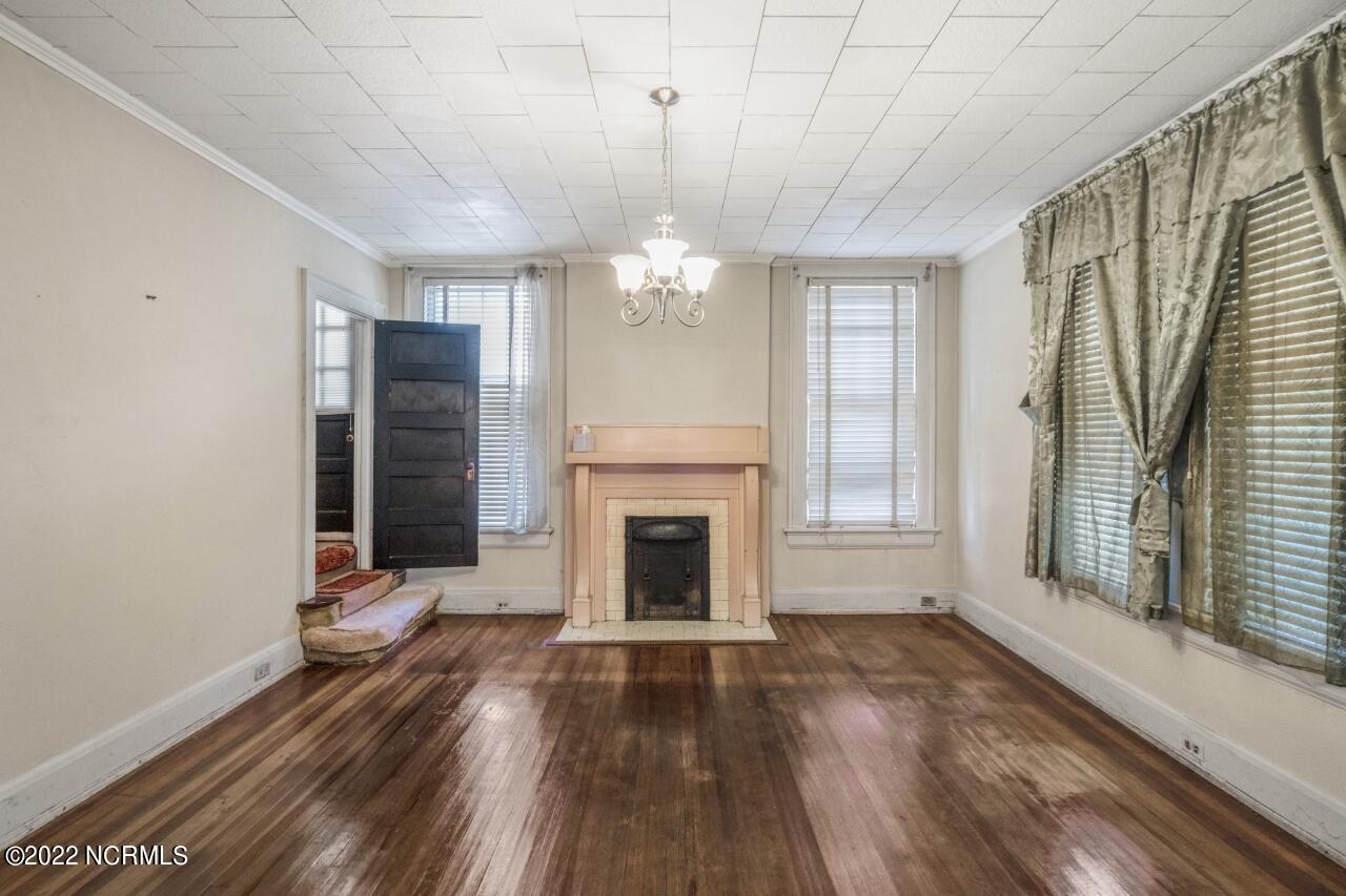 1015 Branch Street Northwest Wilson, NC 27893 - Photo 10 of 36 1015-branch-st-011