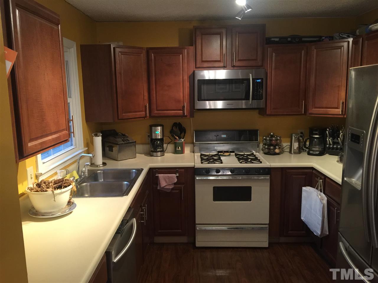 7803 York Loop Road Mebane, NC 27302 - Photo 2 of 18 Gallery Image 2