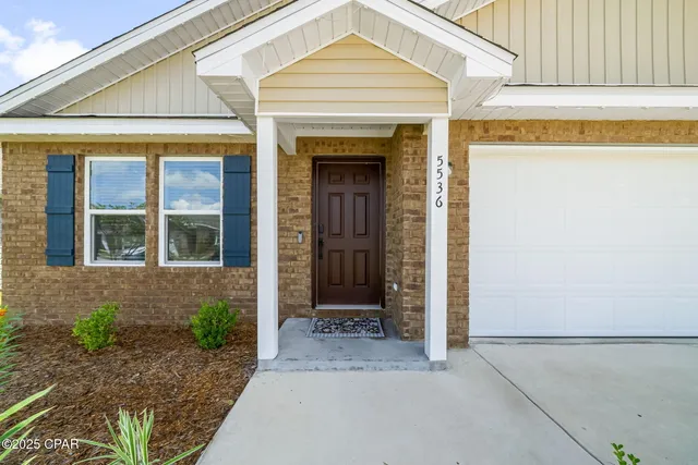 $2,050 | 5536 Lexa Lane, Panama City, FL 32404