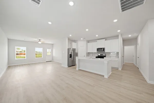 $299,900 | 3521 Monroe Street, Bay City, TX 77414