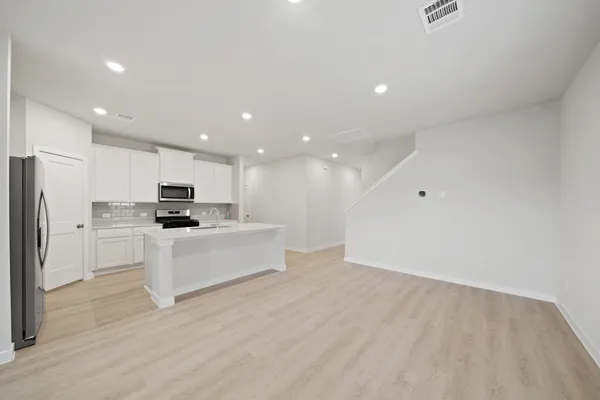 $299,900 | 3521 Monroe Street, Bay City, TX 77414