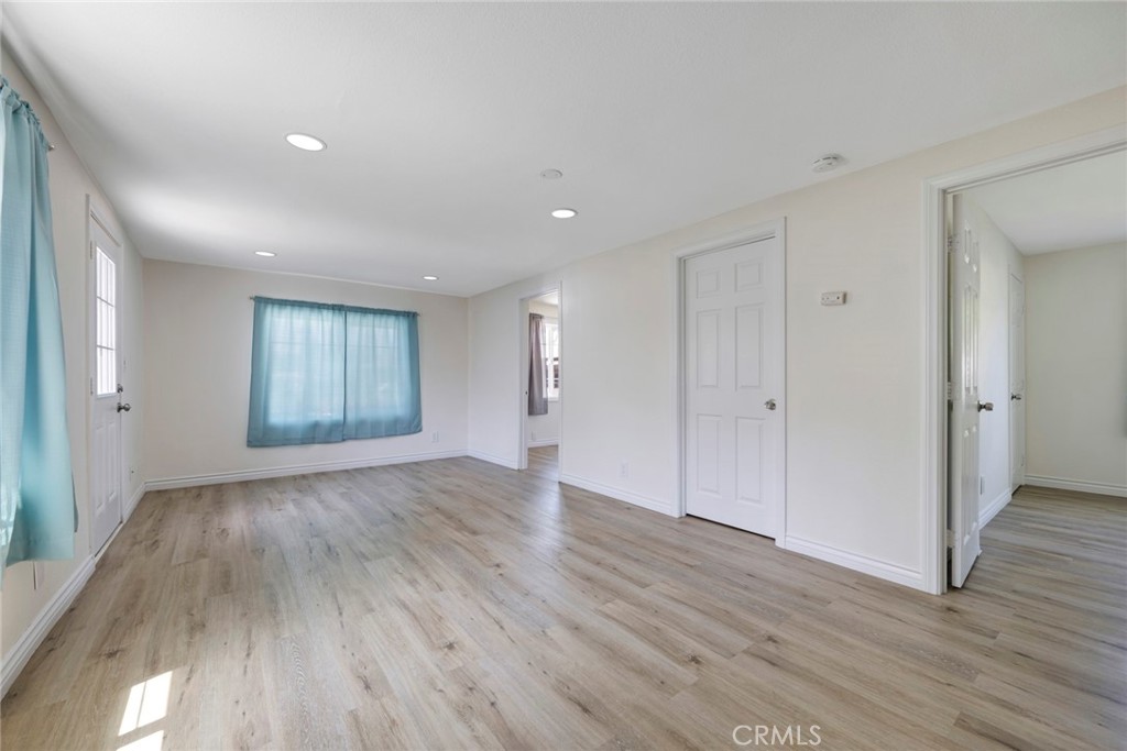 3751 McKenzie Street Riverside, CA 92503 - Photo 56 of 68 ***ALL BACK UNIT PHOTOS WERE TAKEN PRIOR TO THE TENANT TAKING POSSESSION IN 2023**