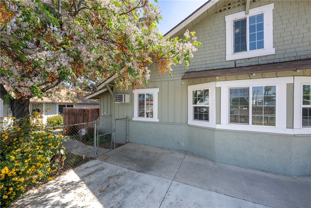 3751 McKenzie Street Riverside, CA 92503 - Photo 10 of 68 a house with trees in front of it