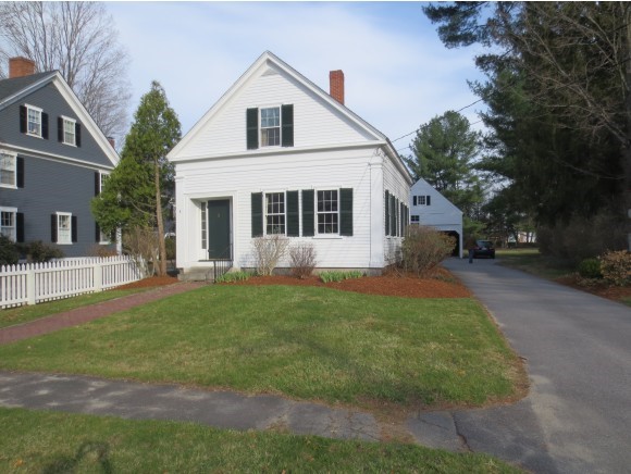 9 Carriage Road Amherst, NH 03031 - Photo 1 of 1