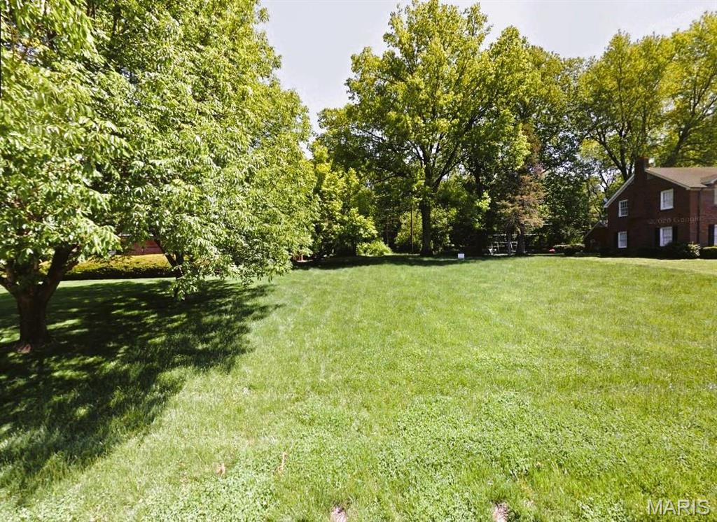 74 Country Club Place Belleville, IL 62223 - Photo 3 of 3