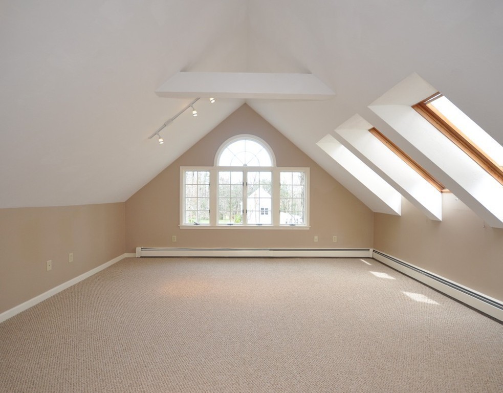 61 Estabrook Road Carlisle, MA 01741 - Photo 12 of 23 Gallery Image 12
