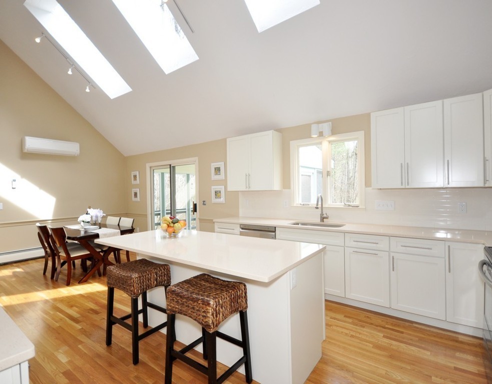 61 Estabrook Road Carlisle, MA 01741 - Photo 3 of 23 Gallery Image 3