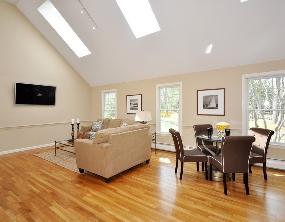 61 Estabrook Road Carlisle, MA 01741 - Photo 7 of 23 Gallery Image 7