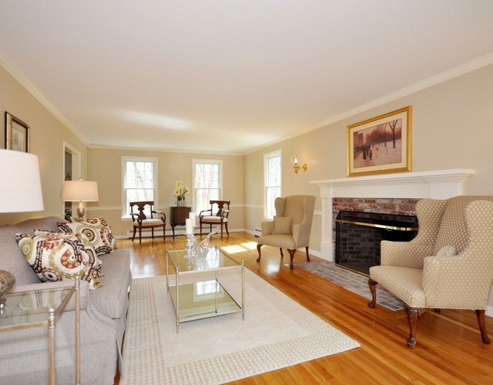 61 Estabrook Road Carlisle, MA 01741 - Photo 8 of 23 Gallery Image 8