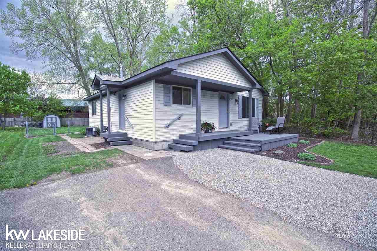 4731 Siebert Road Waterford, MI 48328 - Photo 23 of 27 31380123-22.JPG