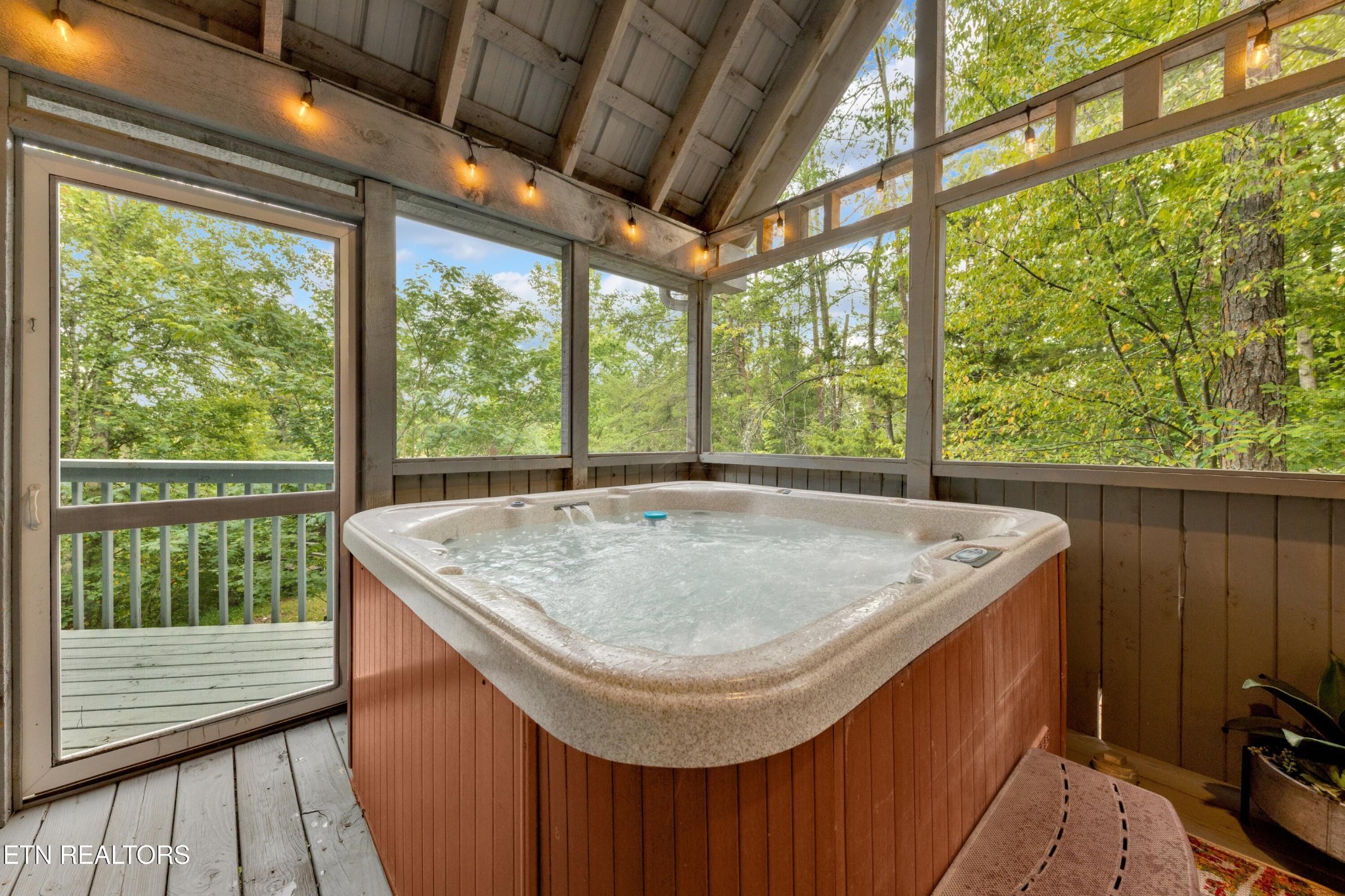 2224 Hidden Mountain Road Sevierville, TN 37876 - Photo 27 of 36 Gallery Image 27