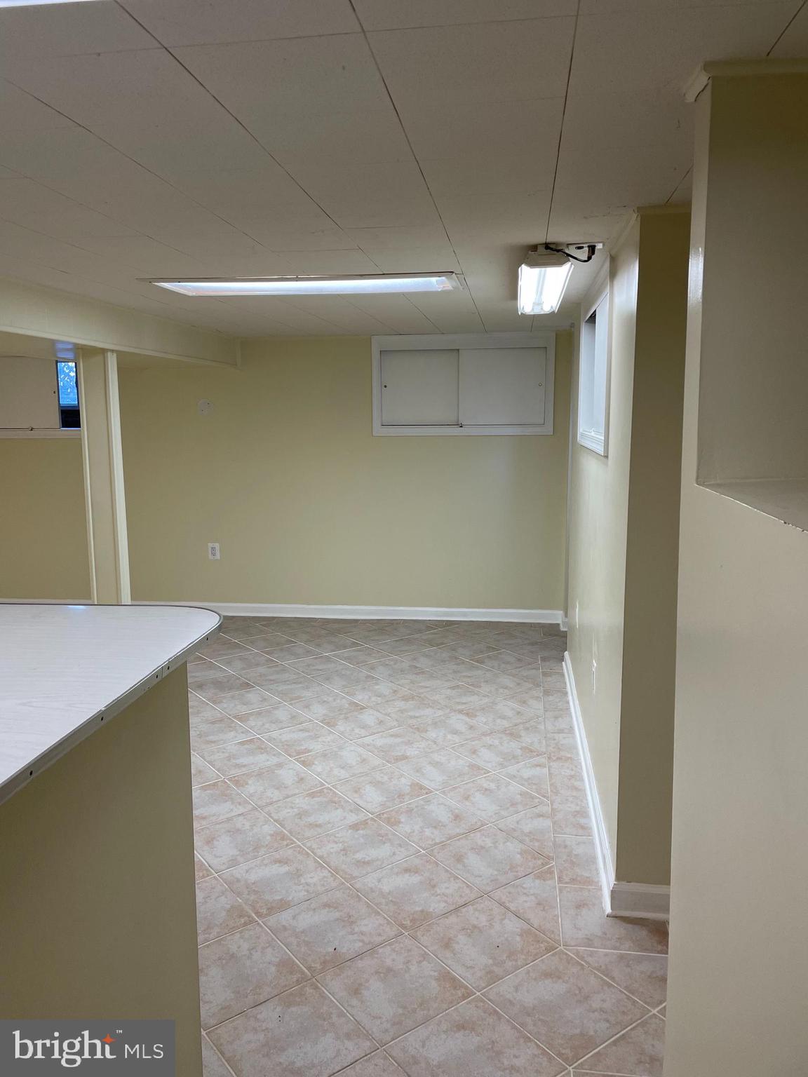 2625 Weisman Road Silver Spring, MD 20902 - Photo 10 of 18