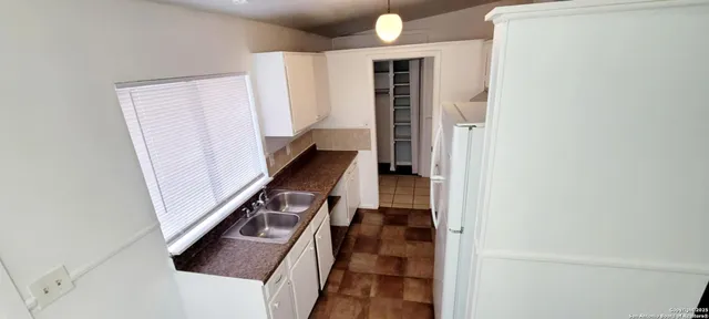 $1,650 | 12313 Trailing Oaks Street, Live Oak, TX 78233