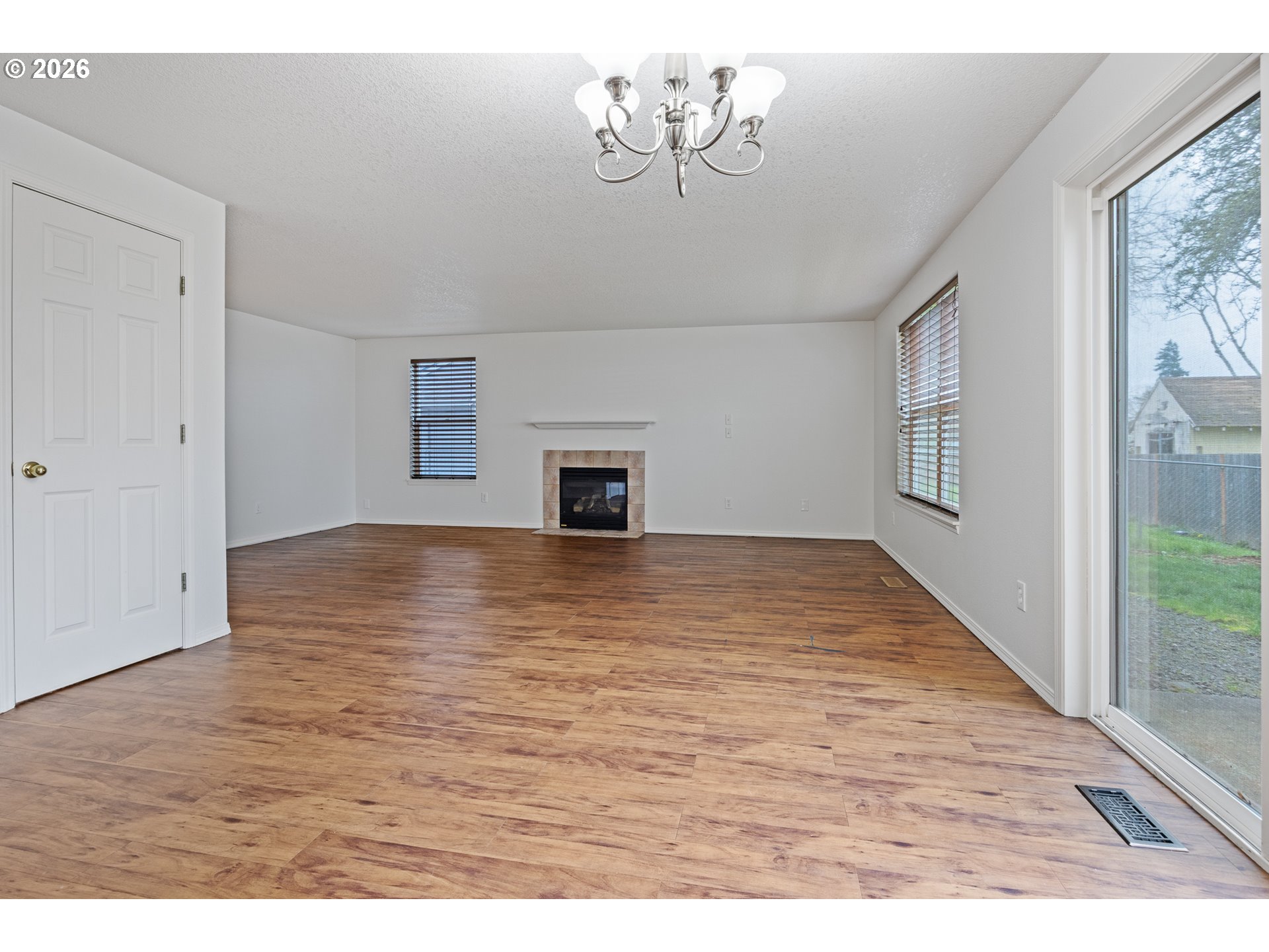 18931 Southwest Pike Lane Beaverton, OR 97078 - Photo 6 of 25