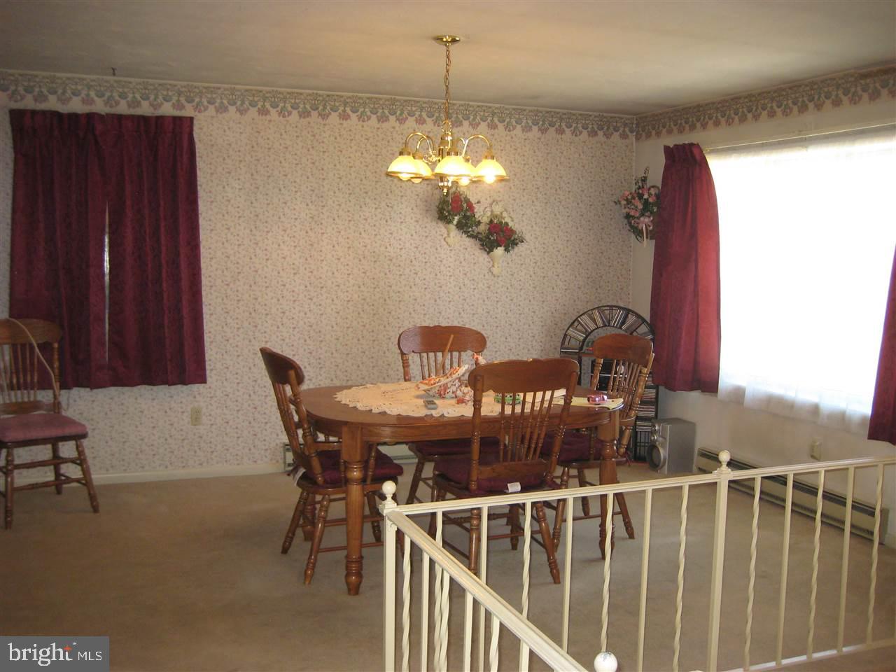 25 Carson Avenue Hanover, PA 17331 - Photo 2 of 26 Gallery Image 2