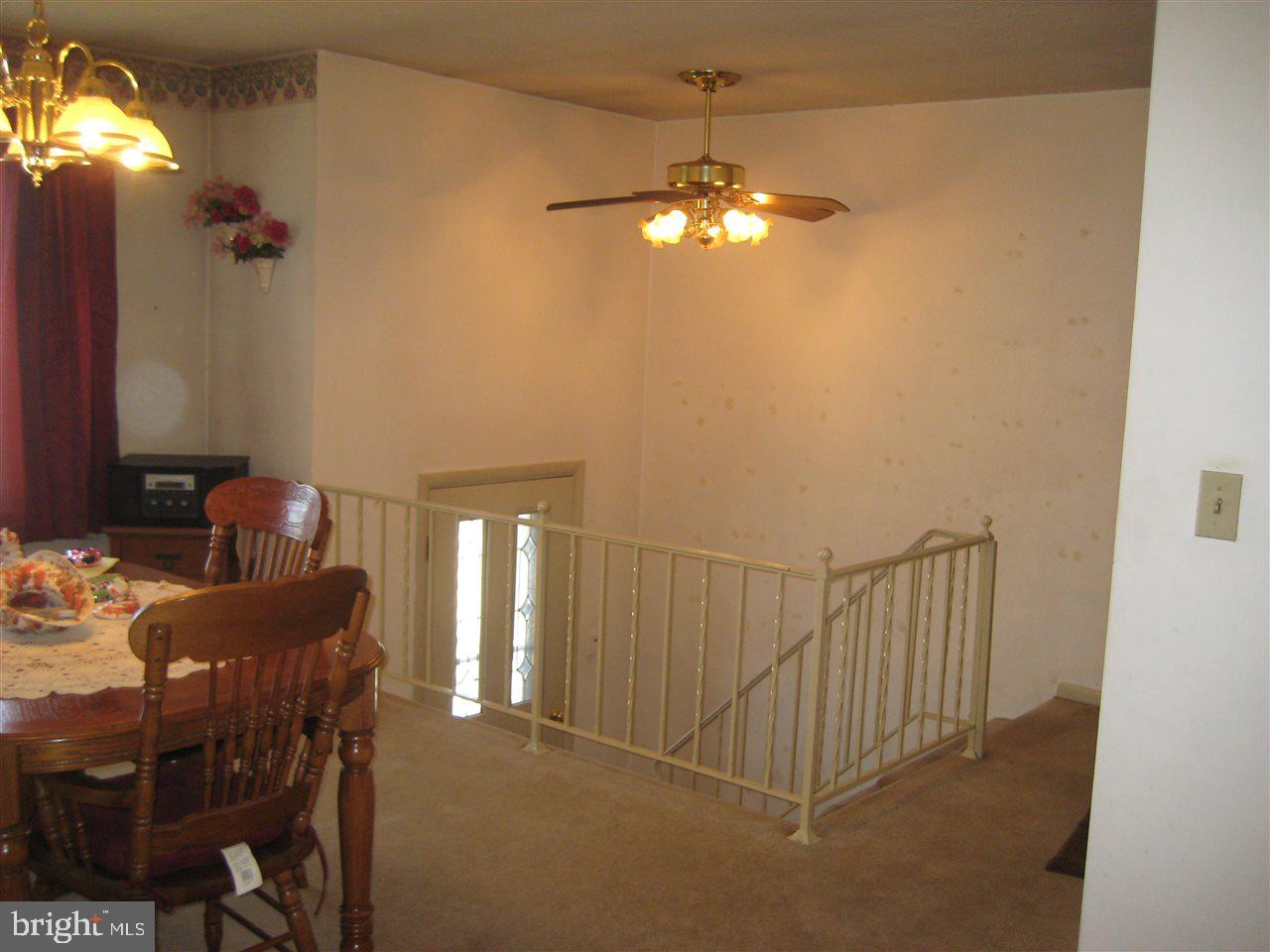 25 Carson Avenue Hanover, PA 17331 - Photo 3 of 26 Gallery Image 3