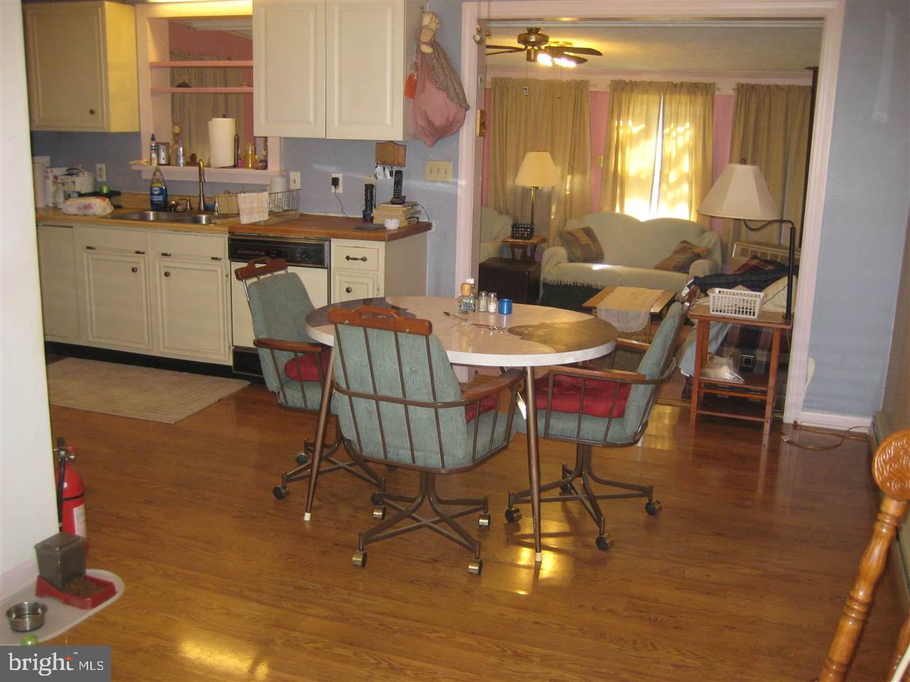 25 Carson Avenue Hanover, PA 17331 - Photo 7 of 26 Gallery Image 7