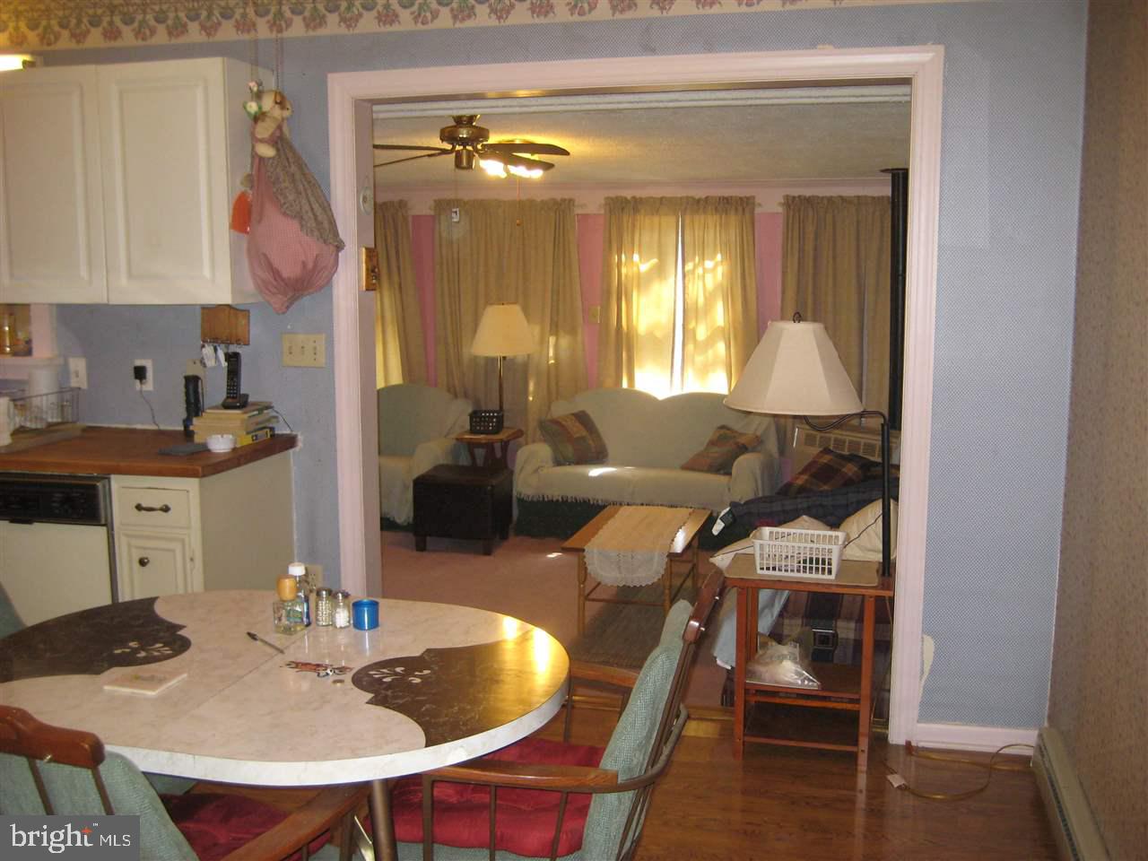 25 Carson Avenue Hanover, PA 17331 - Photo 8 of 26 Gallery Image 8