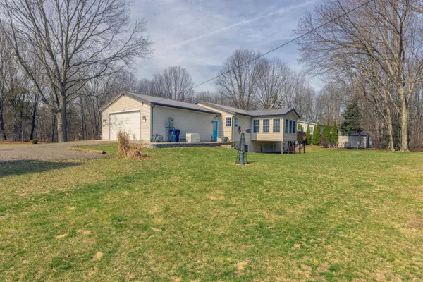 $355,500 | 1255 106th Avenue, Plainwell, MI 49080