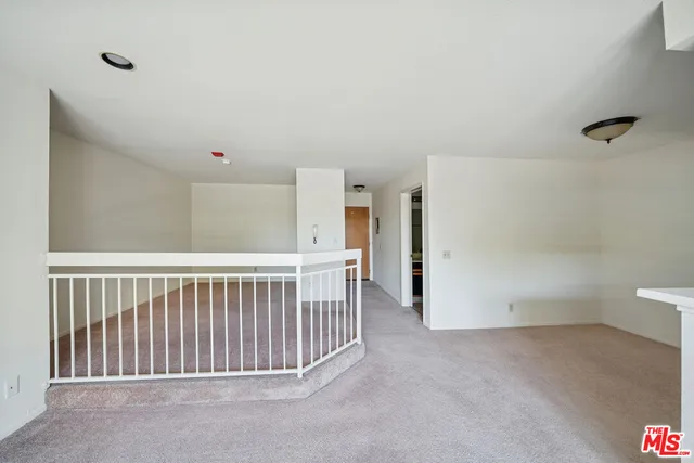 $1,795 | 1519 North Martel Avenue, Unit 211, Los Angeles, CA 90046