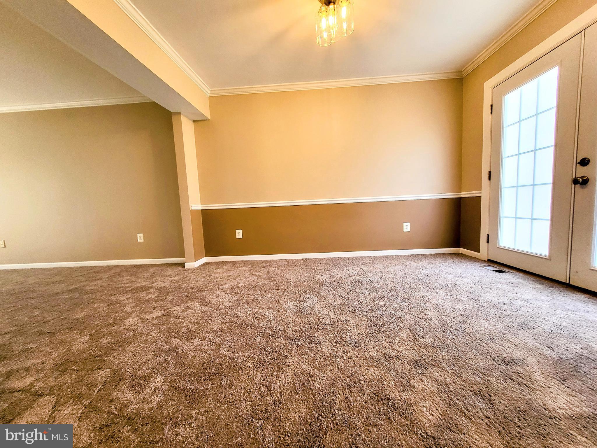 443 Delaware Road Frederick, MD 21701 - Photo 6 of 38 Gallery Image 6