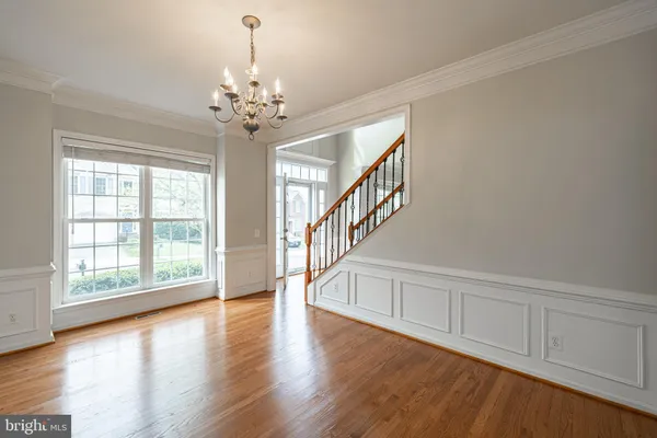 $1,030,000 | 8170 Douglas Fir Drive, Lorton, VA 22079